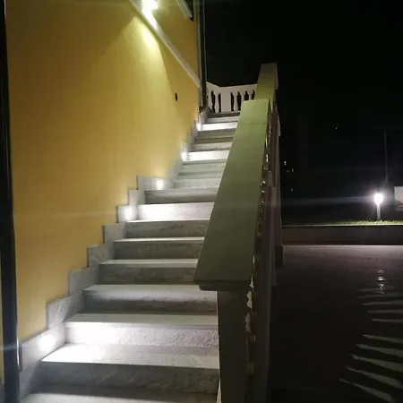 Preziosa Maggiore Oda ve Kahvaltı Lesa