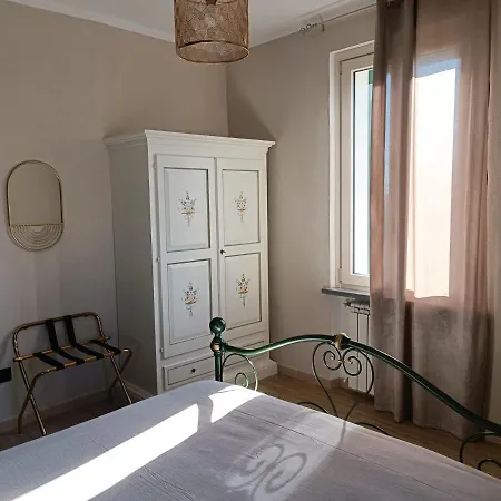 Preziosa Maggiore Oda ve Kahvaltı 4*