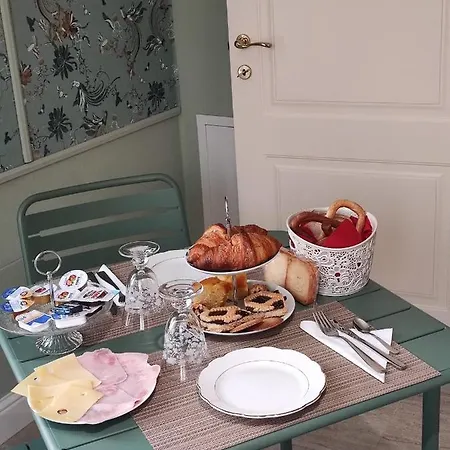 Oda ve Kahvaltı Preziosa Maggiore Lesa