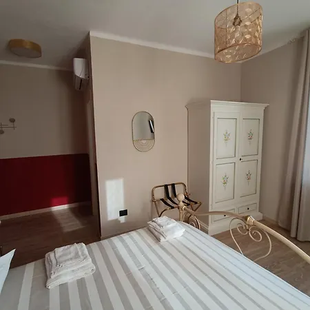 Preziosa Maggiore Oda ve Kahvaltı Lesa