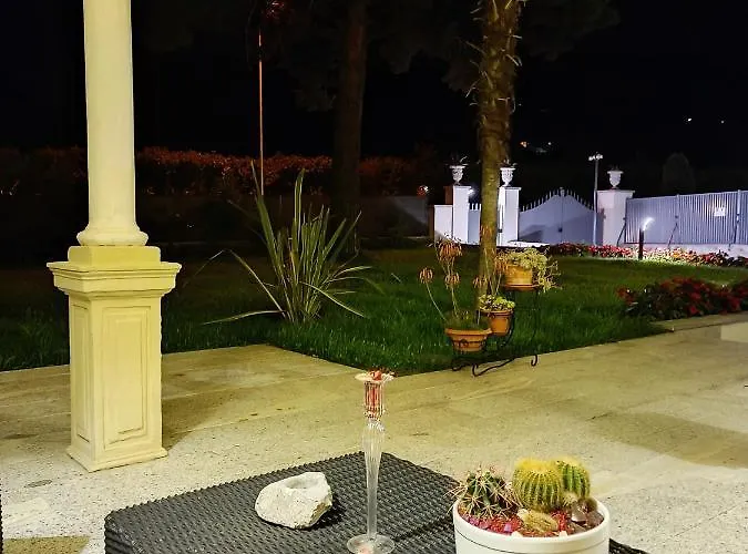 לינה וארוחת בוקר Preziosa Maggiore 4*